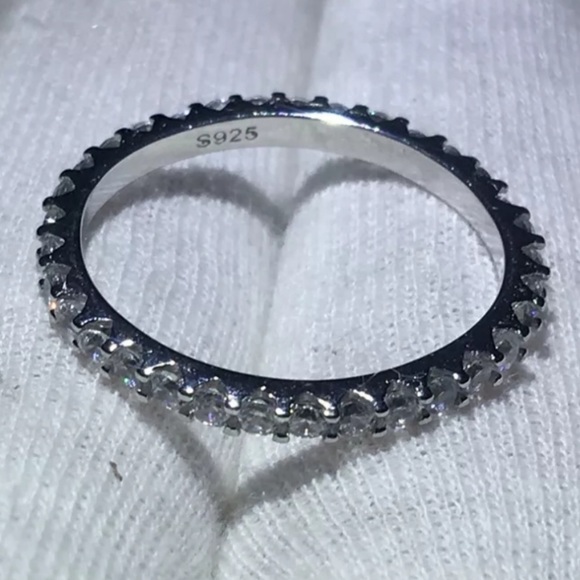 NEW 925 STERLING SILVER DIAMOND FULL ETERNITY RING - Picture 3 of 7